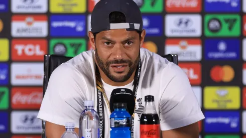 Atacante tem o futuro incerto – Foto: Buda Mendes/Getty Images.