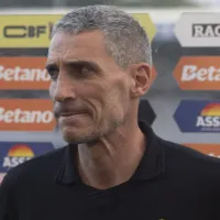 Vagner Frederico revela condição física de Mayke preocupa Santos de Vojvoda