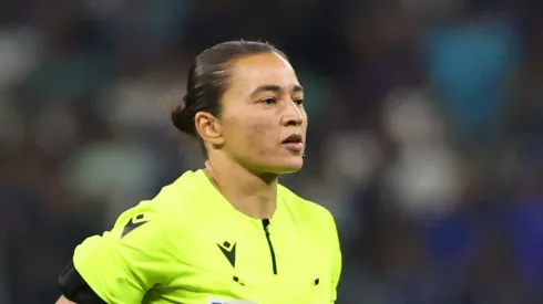 MG – BELO HORIZONTE – 30/07/2025 – COPA DO BRASIL 2025, CRUZEIRO X CRB – O arbitro Edina Alves Batista durante partida entre Cruzeiro e CRB no estadio Mineirao pelo campeonato Copa Do Brasil 2025.