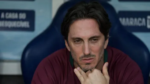 Zubeldía tem dúvida para escalação diante do Mirassol