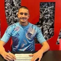 Flamengo surpreende no mercado e contrata goleiro do Palmeiras, Pedro Henrique Batista, para a base do Clube