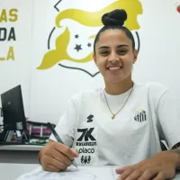 Destaque na temporada, atacante Analuyza renova contrato com Santos até 2027