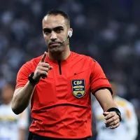 Davi De Oliveira Lacerda anula pênalti para Palmeiras, e PC de Oliveira afirma que foi decisão certa