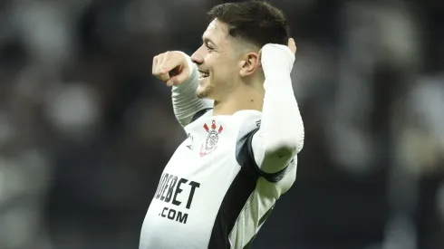 Garro e sua comemoração característica, homenageando o