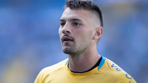 Goleiro virou assunto na web – Foto: Liamara Polli/AGIF.