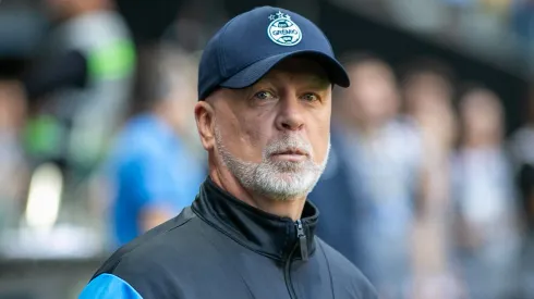 Treinador deu a sua opinião – Foto: Fernando Moreno/AGIF.