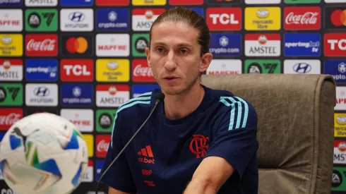 Filipe Luís durante coletiva. Photo by Joaquín Camiletti/Getty Images