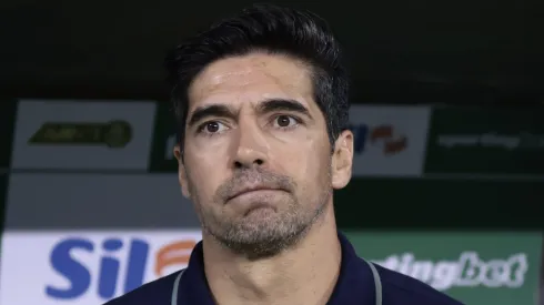 SP – SAO PAULO – 15/10/2025 – BRASILEIRO A 2025, PALMEIRAS X BRAGANTINO – Abel Ferreira tecnico do Palmeiras durante partida contra o Bragantino no estadio Arena Allianz Parque pelo campeonato Brasileiro A 2025. Foto: Marcello Zambrana/AGIF