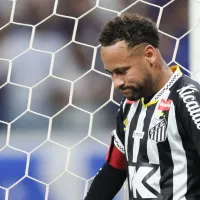 Rafinha cita “inveja” de alguns jogadores com Neymar: “Parece que torcem contra”