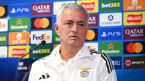 José Mourinho, treinador do Benfica – Foto: Alex Broadway/Getty Images