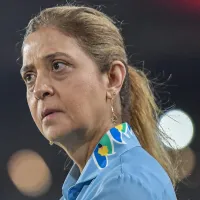 “CBF casa da Leila”; Presidente do Palmeiras é alvo de protesto da torcida do Flamengo