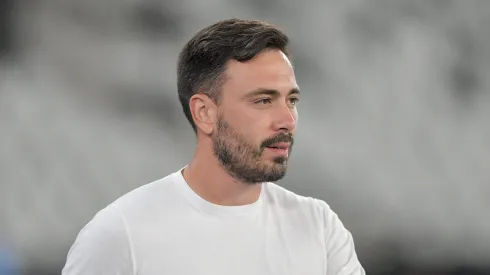 RJ – RIO DE JANEIRO – 01/10/2025 – BRASILEIRO A 2025, BOTAFOGO X BAHIA – Davide Ancelotti tecnico do Botafogo durante partida contra o Bahia no estadio Engenhao pelo campeonato Brasileiro A 2025. Foto: Thiago Ribeiro/AGIF