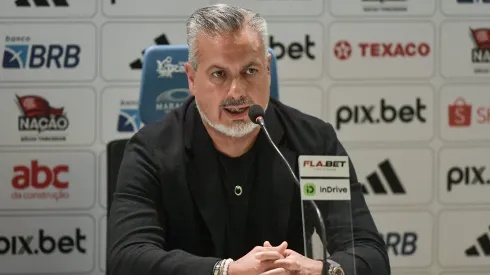 José Boto durante coletiva pelo Flamengo