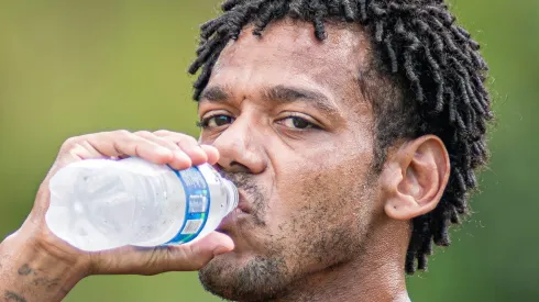 Romarinho não conseguiu render desde que voltou ao Brasil.