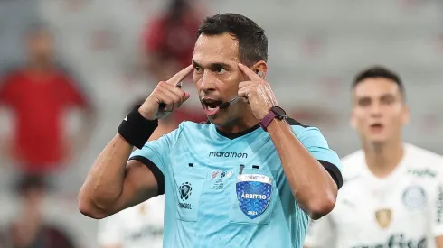Conmebol definiu juiz argentino para comandar LDU x Palmeiras