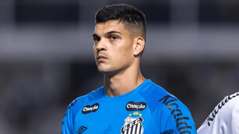 Brazão cometeu um pênalti bizarro no jogo