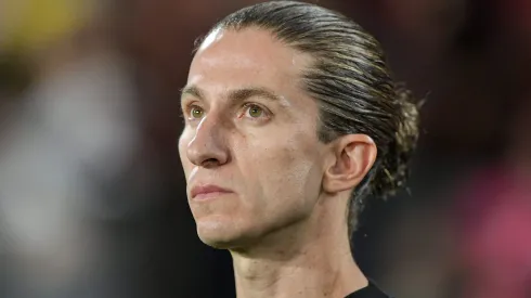 Filipe Luís explica mudança envolvendo Arrascaeta e Carrascal em Flamengo x Palmeiras.
