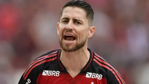 Jorginho faz agradecimento especial para Matheus Cunha após gol pelo Flamengo.