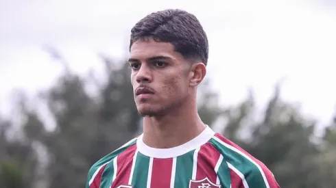 Julio Fidelis, alvo do Botafogo. Foto: Leonardo Brasil/Fluminense