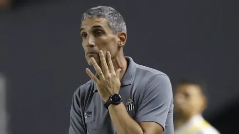 Vojvoda durante clássico contra o Timão