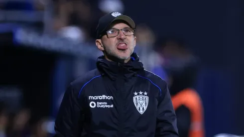 Javier Rabanal durante o empate de ontem (21)