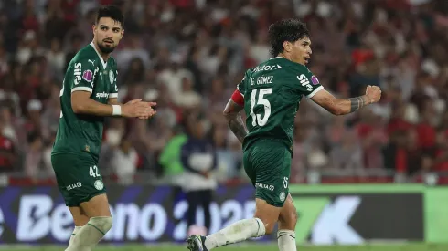 Gustavo Gómez e Flaco Lopez do Palmeiras durante partida contra o Flamengo – (Photo by Wagner Meier/Getty Images)