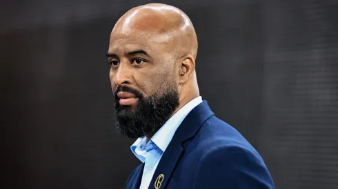 Fabinho Soldado, diretor do Corinthians, durante aquecimento antes da partida contra o Vitoria no estadio Arena Corinthians pelo campeonato Brasileiro A 2025. Foto: Fabio Giannelli/AGIF