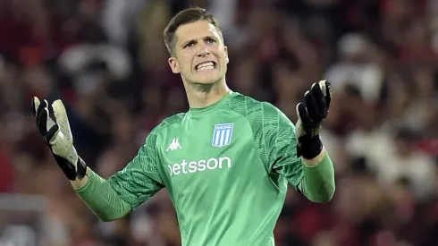 Cambeses vê injustiça em derrota do Racing para o Flamengo.