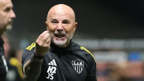 Sampaoli está participando de planejamento do elenco do Atlético, que terá saídas em dezembro