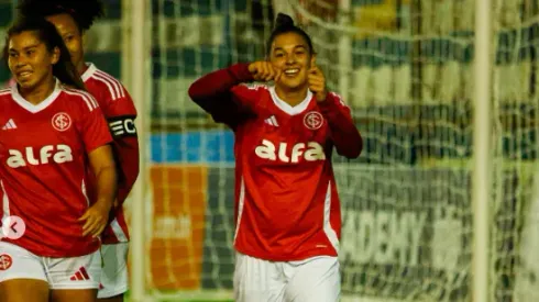 Julieta permanece no Internacional até 2027 – Foto: Lara Vantzen/Internacional