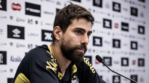 Luan Peres concedeu entrevista nesta sexta-feira (24)