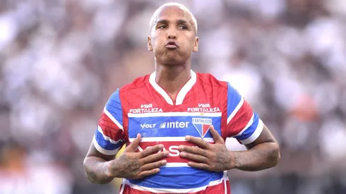 Deyverson é a principal esperança ofensiva do Fortaleza diante do vice-líder Flamengo