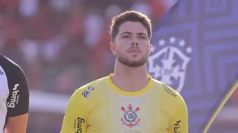 Após milagre contra o Vitória, Felipe Longo ganha moral e pode emendar sequência no time — Foto Márcio JoséAGIF