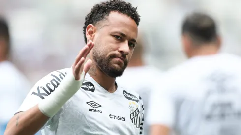Santos esfria interesse em ter Neymar até a Copa do Mundo, afirma jornalista