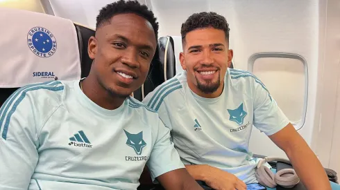 Luis Sinisterra (E) viajou com a delegação para enfrentar o Palmeiras