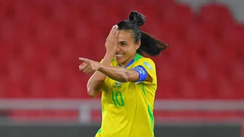 Marta vestindo a Amarelinha. Foto: Divulgação/CONMEBOL