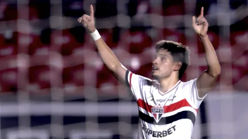 Bobadilla jogador do Sao Paulo comemora seu gol durante partida contra o Bahia no estadio Morumbi pelo campeonato Brasileiro A 2025. Foto: Marcello Zambrana/AGIF