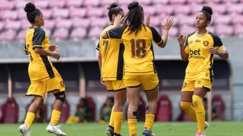 Sport vai disputar o Pernambucano Feminino este ano – Foto: Rafael Vieira/ FPF