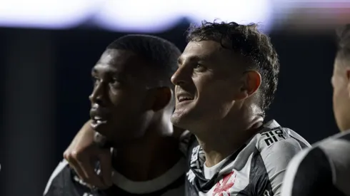 Rayan e Vegetti. Foto: Jorge Rodrigues/AGIF