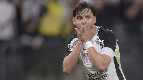 Romero vai sair do Corinthians ao final de 2025.