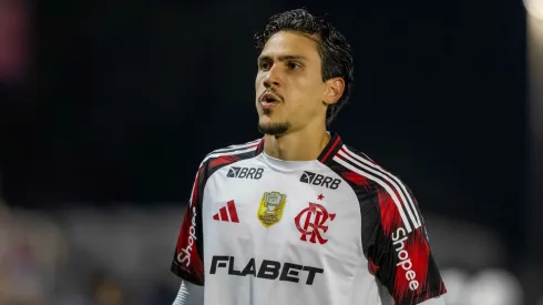 Pedro é desfalque do Flamengo diante do Racing. Foto: Joisel Amaral/AGIF