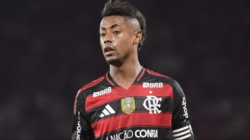 Bruno Henrique não atravessa uma boa fase com a camisa do Flamengo