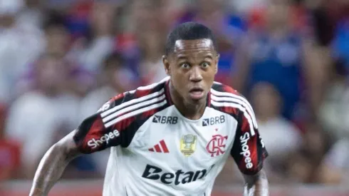 Wallace Yan não será titular contra o Racing; deve começar no banco