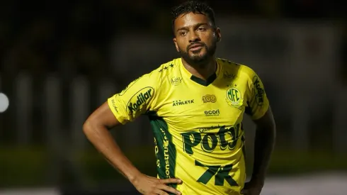 Reinaldo jogador do Mirassol durante partida contra o São Paulo – Foto: Vinicius Silva/AGIF