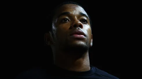 Robinho segue preso após condenação por estupro na Itália e contou pela 1ª vez sobre as rotinas em Tremembé