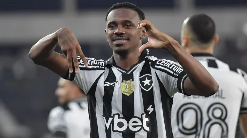 Jeffinho é um dos homens de confiança de Ancelotti no Botafogo