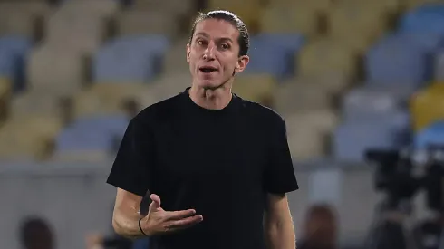 Filipe Luís, técnico do Flamengo em partida pelo campeonato brasileiro (Foto: Wagner Meier/Getty Images)