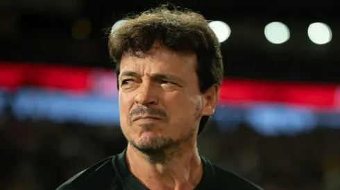 Diniz durante partida do Vasco no Maracanã