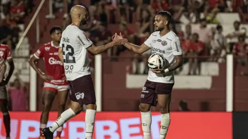 Na última rodada, a Ferroviária ficou no empate com o Vila Nova: 2 a 2