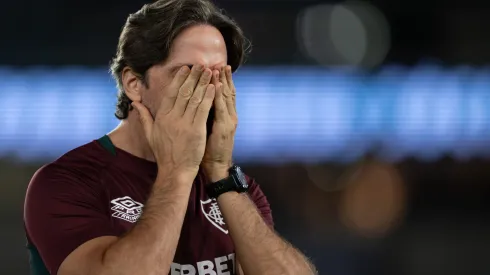 Zubeldía completa um mês no comando do Fluminense com elogios por intensidade e envolvimento com o elenco — Foto Jorge RodriguesAGIF